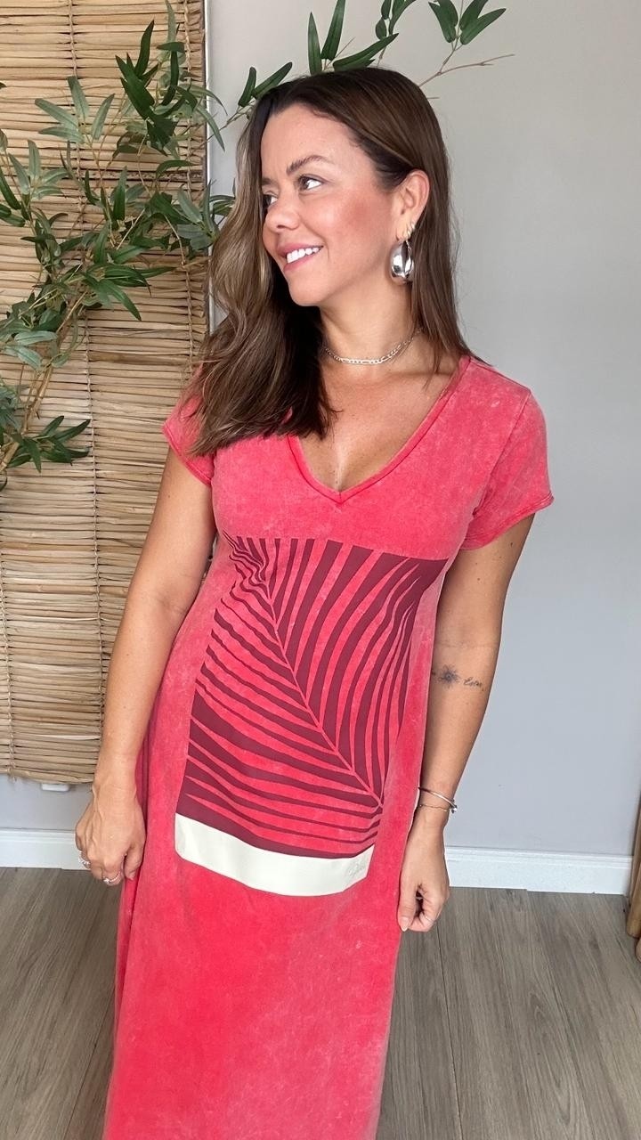 Vestido Gola V Folha E Barra Vermelho