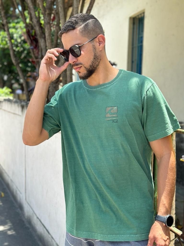 T-Shirt Onda Pontilhado Verde